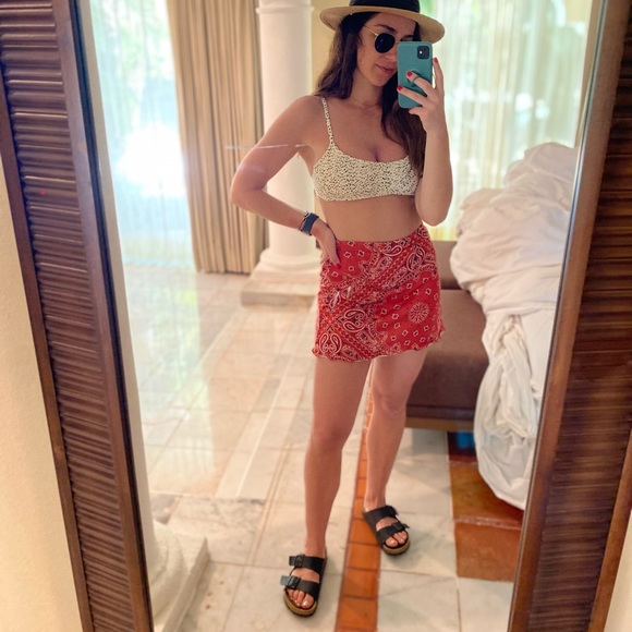 Meet your Posher, Joanna - Picture 2 of 3